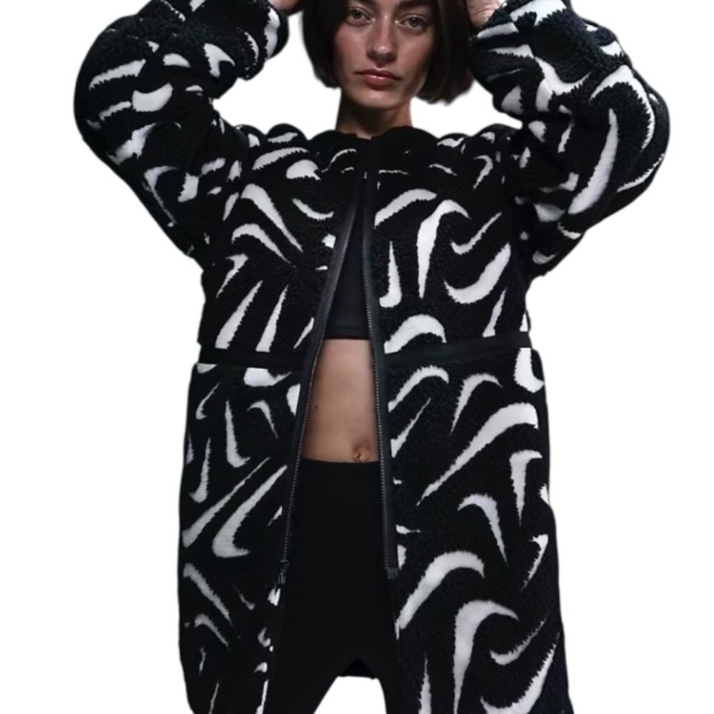 NEW NIKE SPORTSWEAR LOOSE HIGH-PILE BLACK JACKET SIZE LARGE FV8025-010